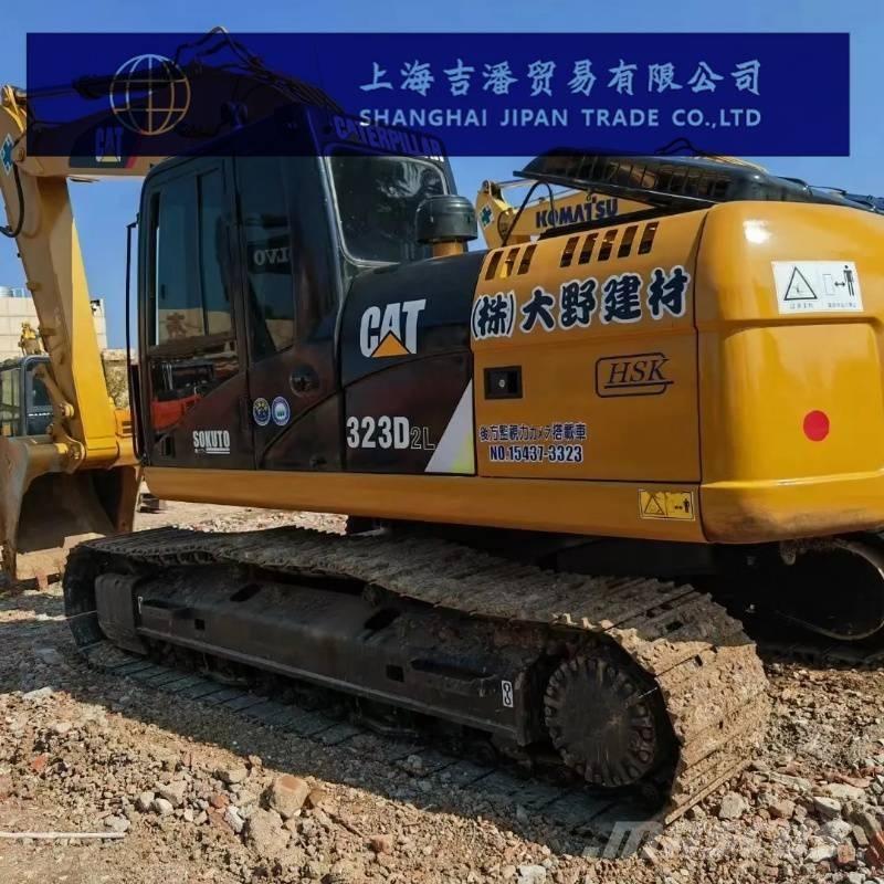 CAT 323 D Верижен екскаватор