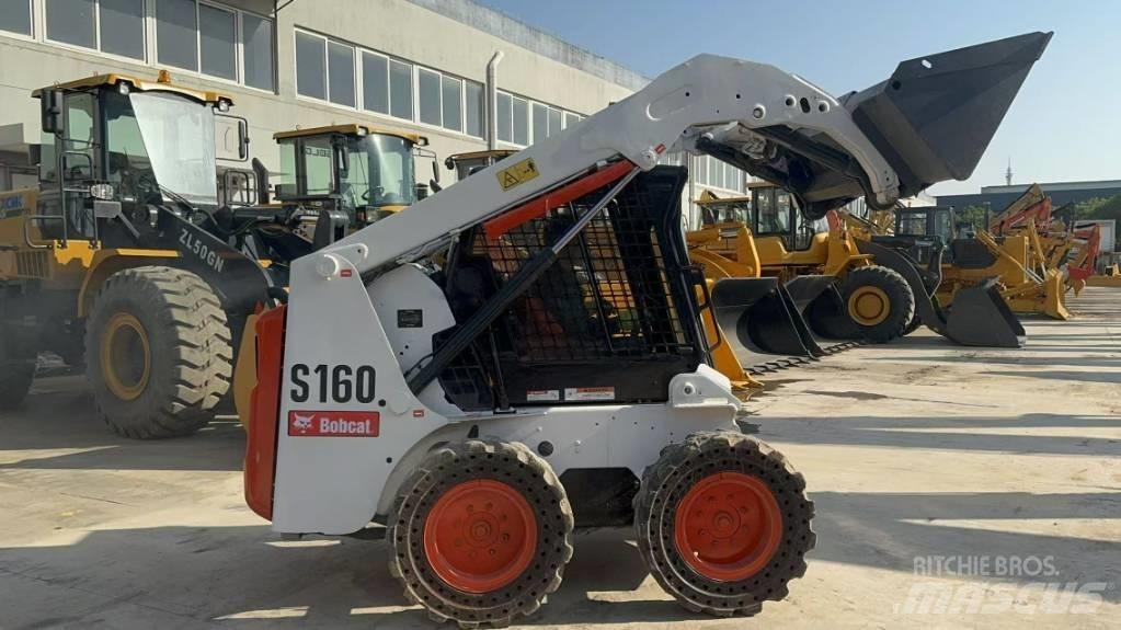 Bobcat S 160 Мини товарачи

