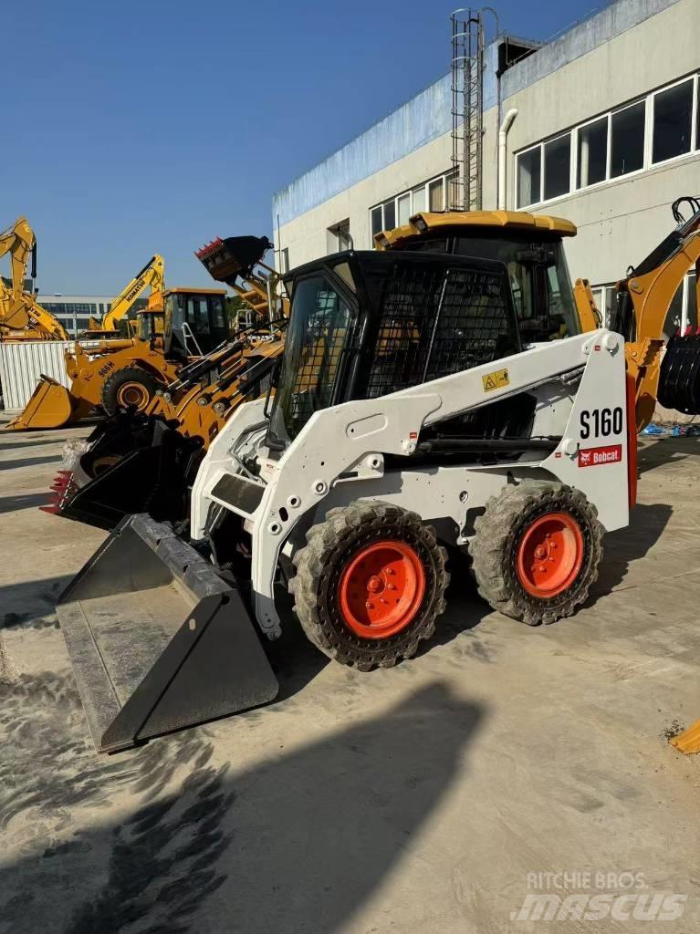 Bobcat S 160 Мини товарачи
