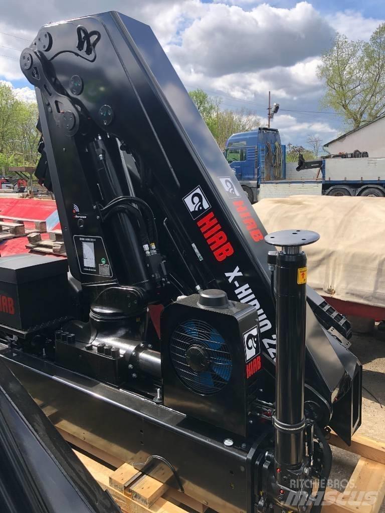 HIAB X-HiDuo 228 E-4 Товарещи кранове