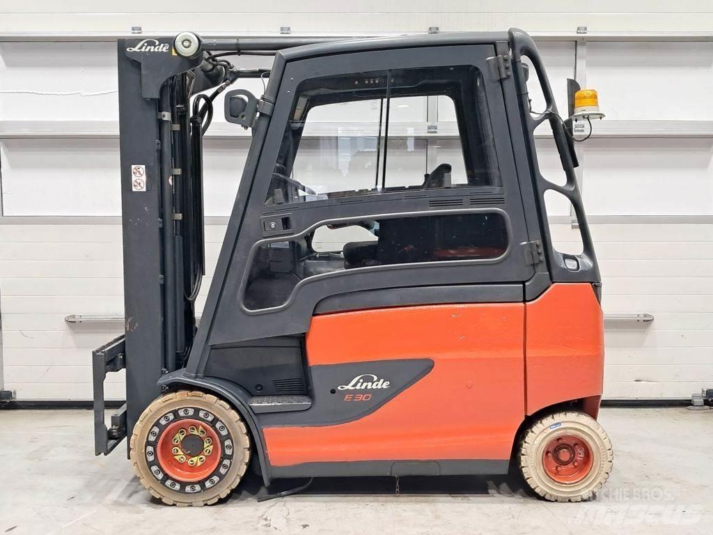 Linde E30HL-01/600 Електрически вилични кари-повдигачи