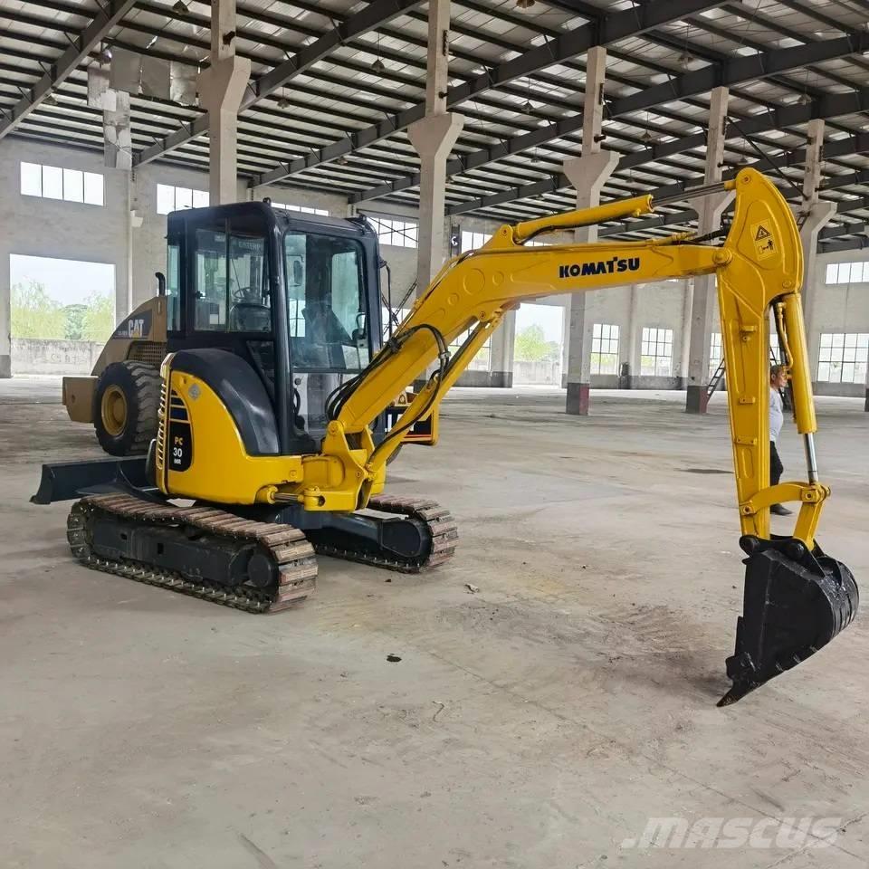 Komatsu PC 30 MR-3 Мини екскаватори < 7 т