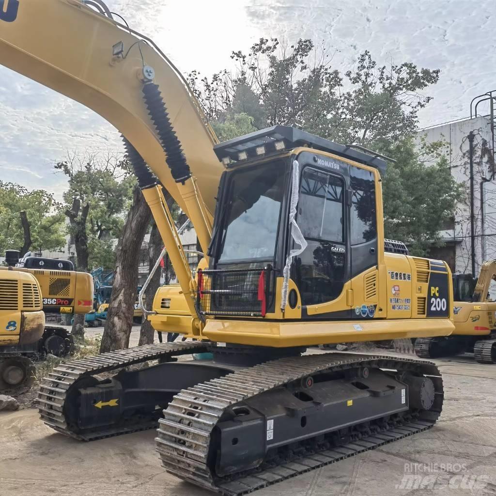 Komatsu PC 200 Верижен екскаватор