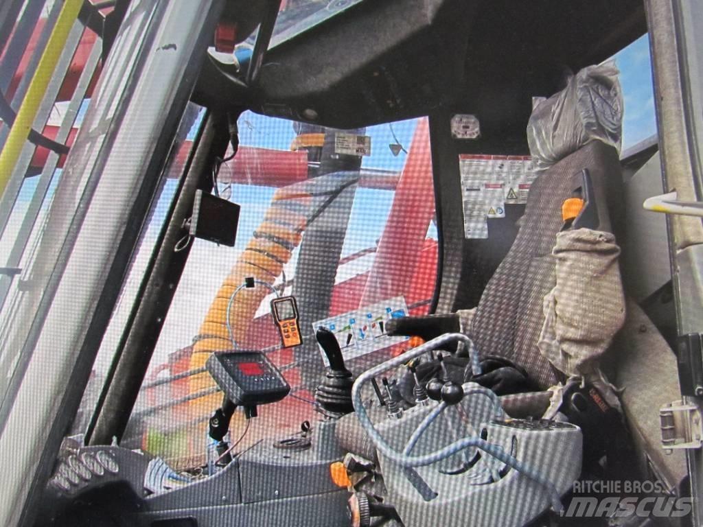 Sandvik DX 800 Апаратура за повърхностна редова сеидба