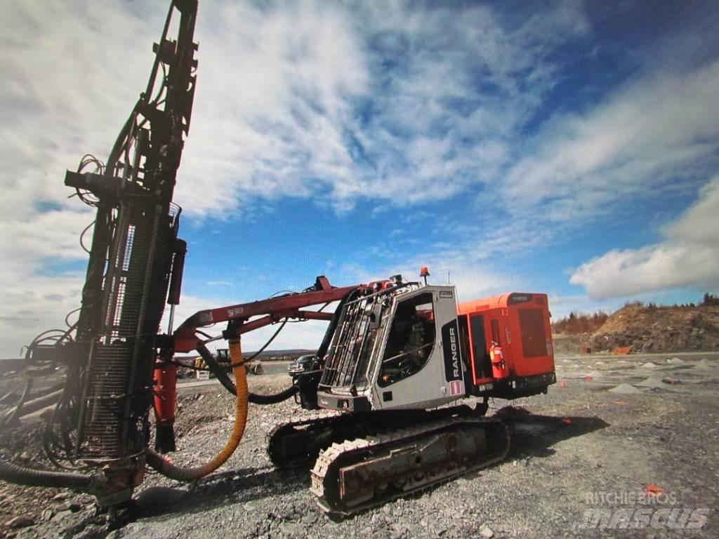Sandvik DX 800 Апаратура за повърхностна редова сеидба
