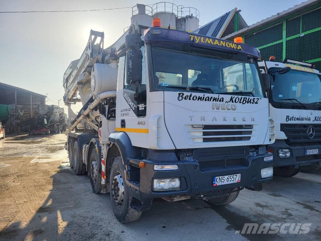 Iveco Trakker Автобетоновози
