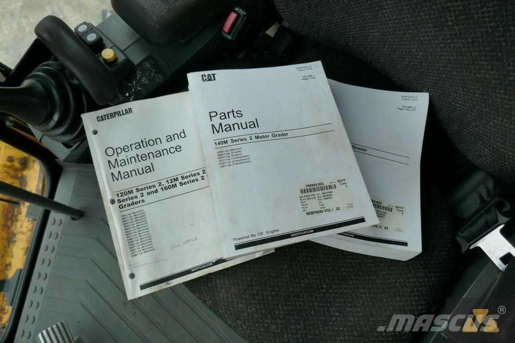 CAT 140M2 Грейдери