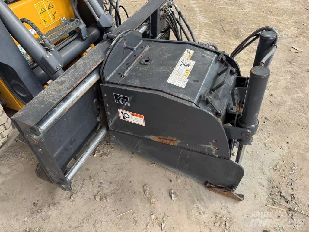 LiuGong 385 B Мини товарачи
