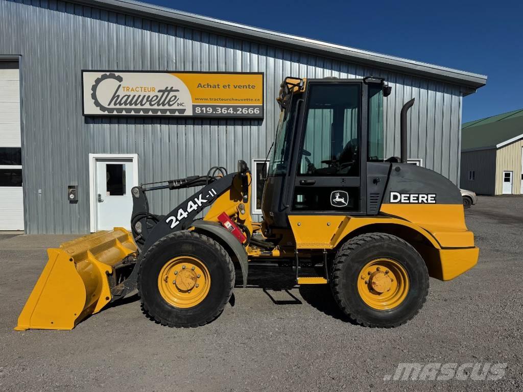 John Deere 244K-II Колесни товарачи