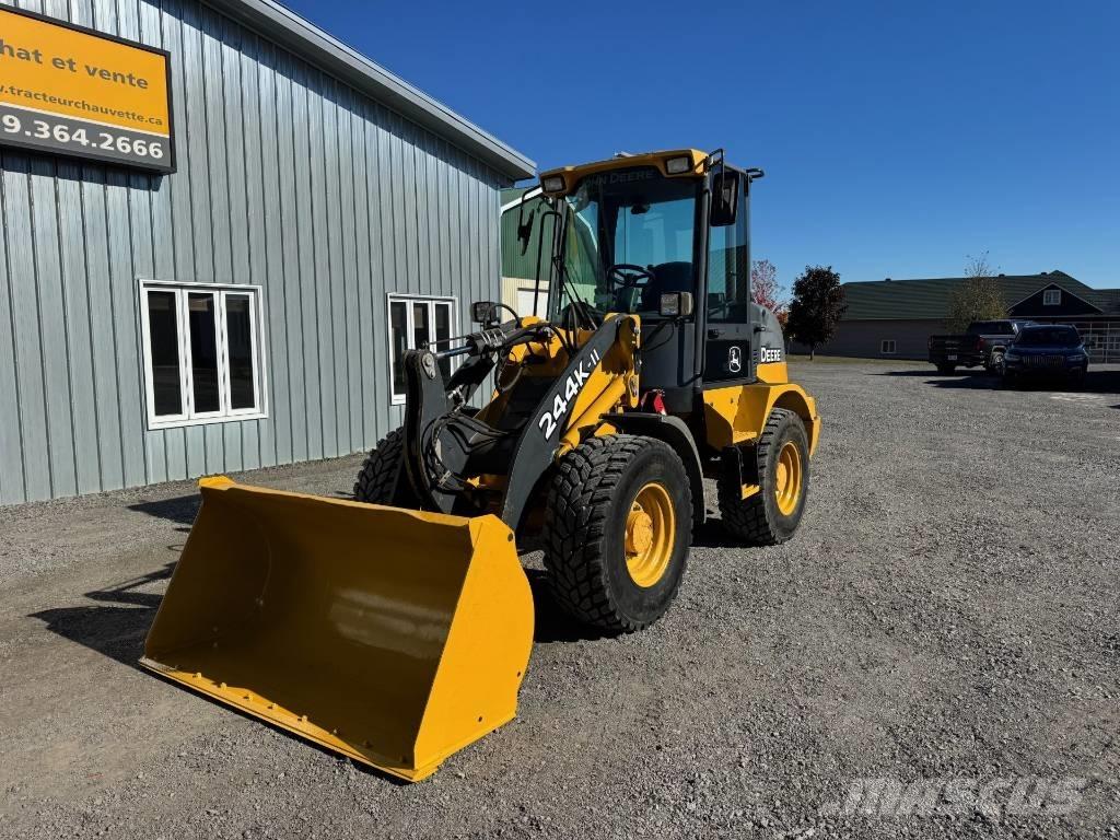 John Deere 244K-II Колесни товарачи