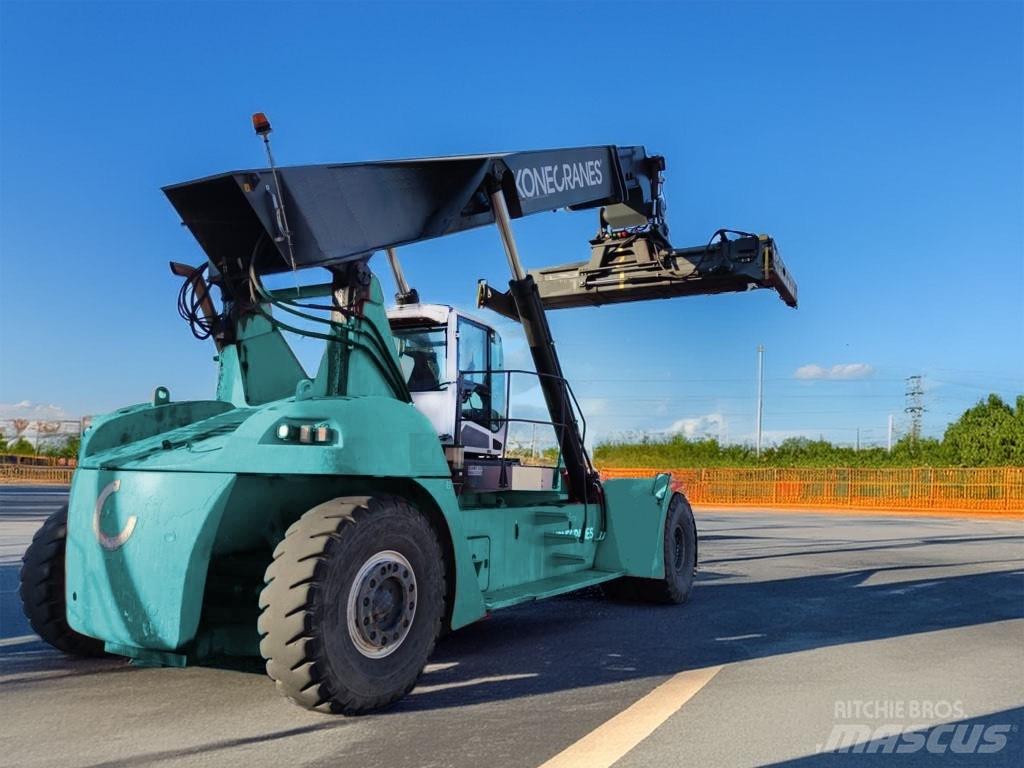 Konecranes SMV 4531 Кари товарачи на контейнери