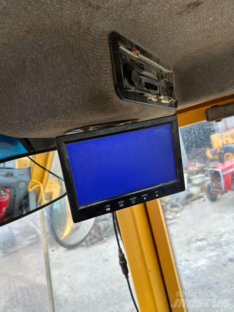 Volvo L120E Колесни товарачи