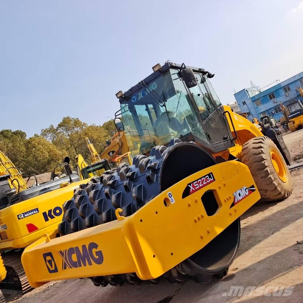 XCMG XS 223 J Еднобарабанни ролки
