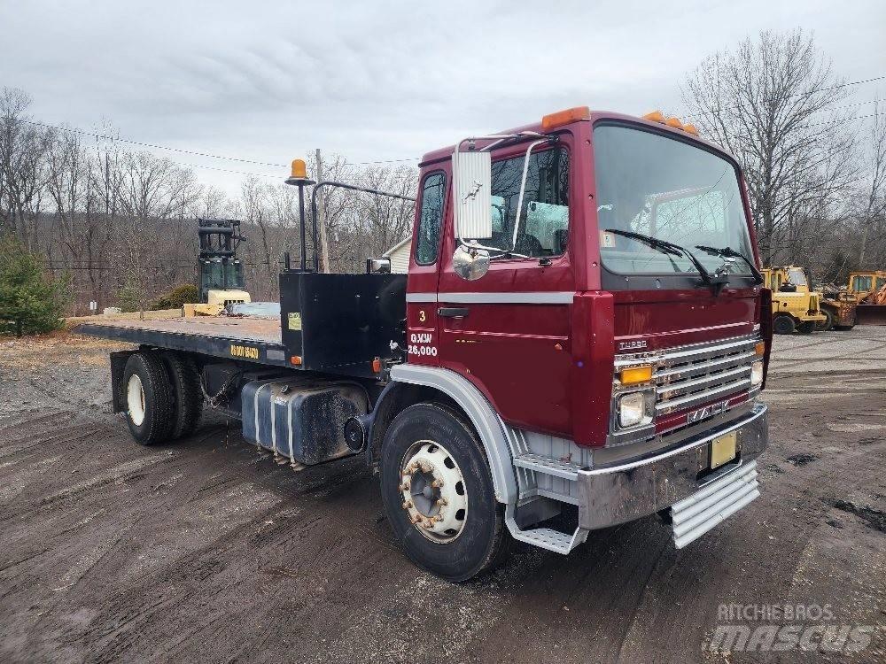 Mack MS200P Автомобили за пътна помощ