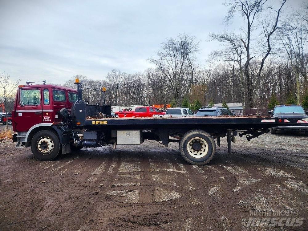 Mack MS200P Автомобили за пътна помощ