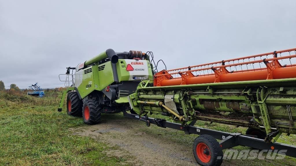 CLAAS Lexion 670 Комбайни