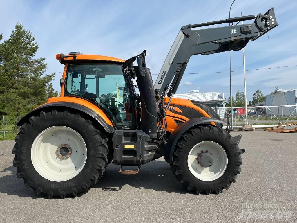 Valtra T174 E Трактори