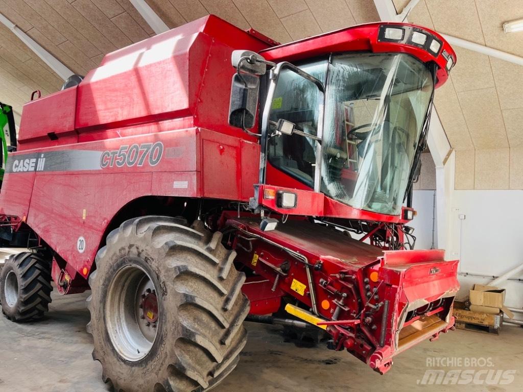 Case IH CT 5070 Комбайни