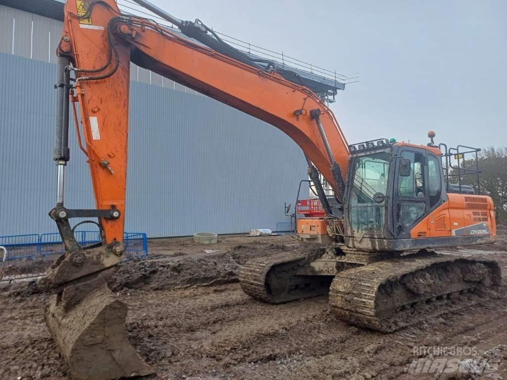 Doosan DX 225 LC-5 Верижен екскаватор