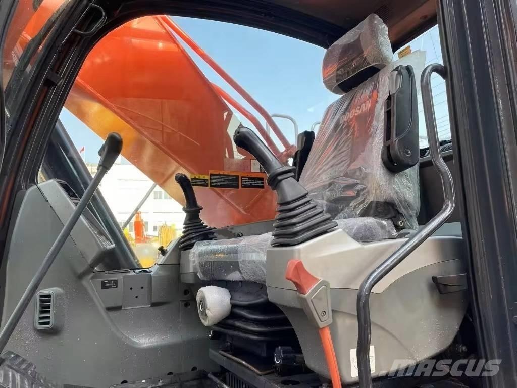 Doosan DX 300 LC - 9 C Мини екскаватори < 7 т