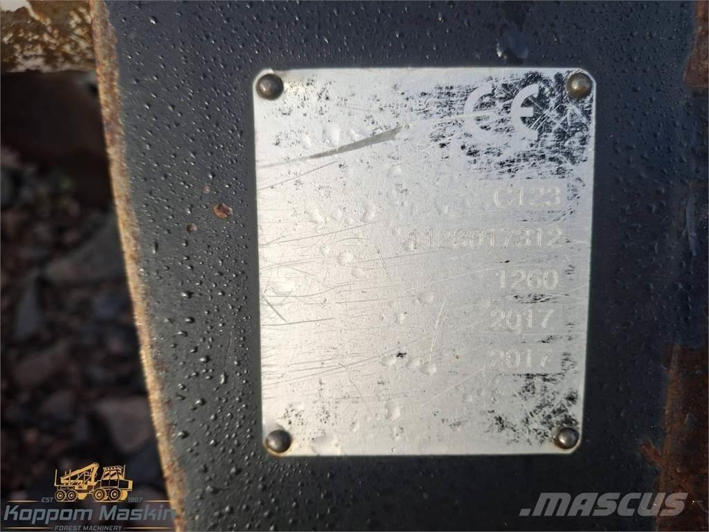 Komatsu c123 Глави за харвестери