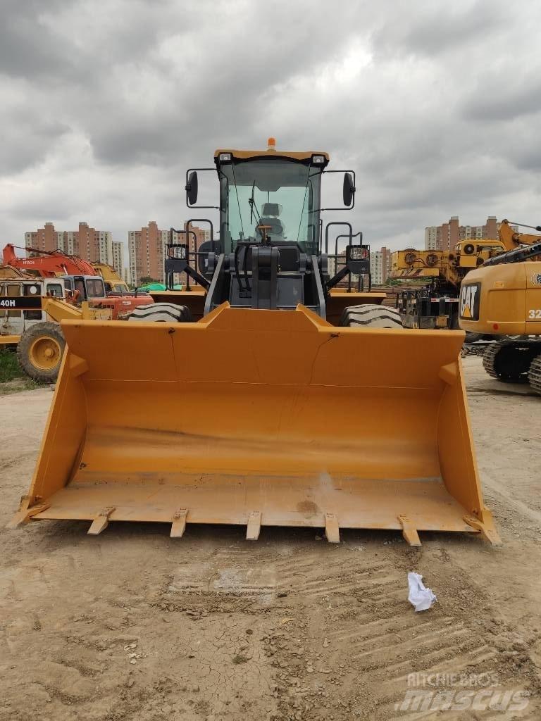 XCMG ZL50G Колесни товарачи