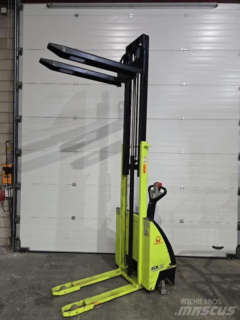 Pramax GX 12/29 Колички високоповдигачи с теглич