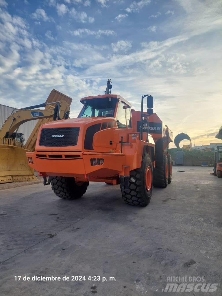 Doosan DA 40 Дъмпери/моторни превозни средства