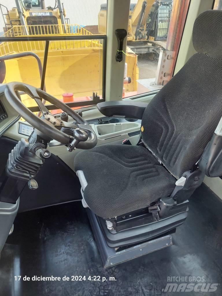 Doosan DA 40 Дъмпери/моторни превозни средства