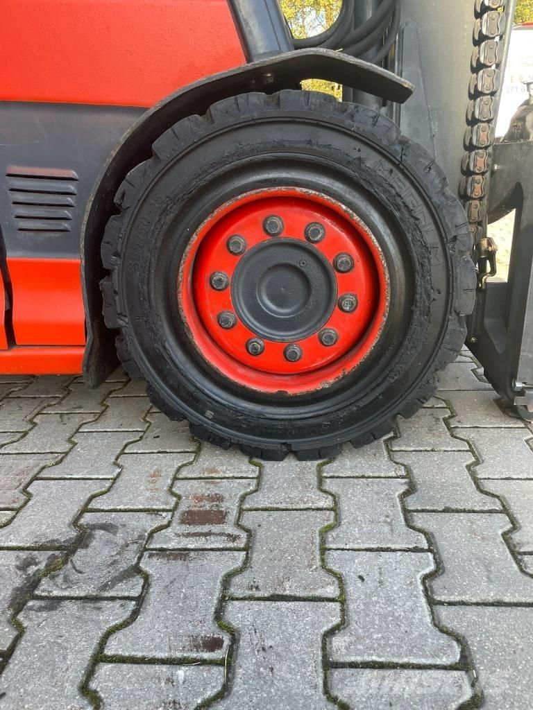 Linde E 50 Електрически вилични кари-повдигачи