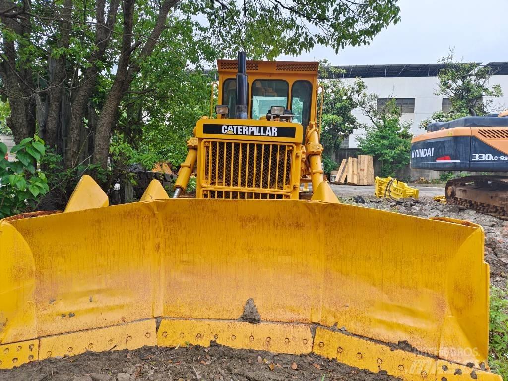 CAT D 7 G Верижни булдозери
