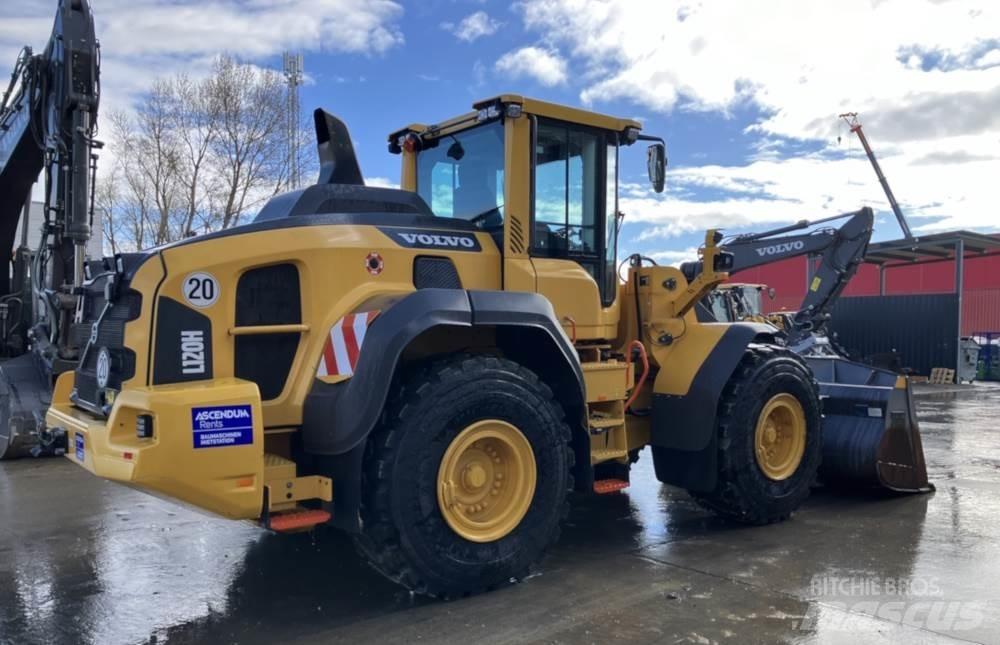 Volvo L120H Колесни товарачи