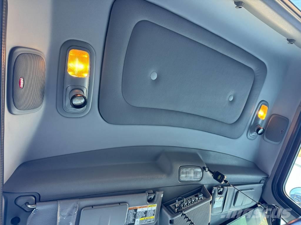 Peterbilt 389 Самосвал