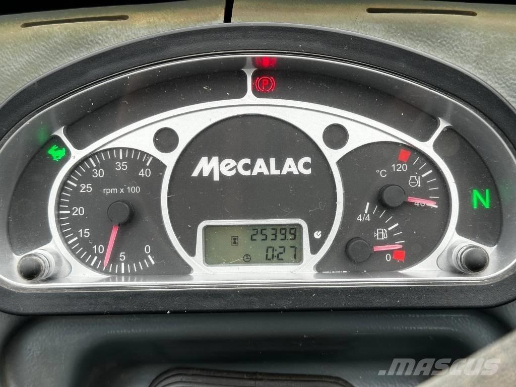 Mecalac AX 850 Колесни товарачи
