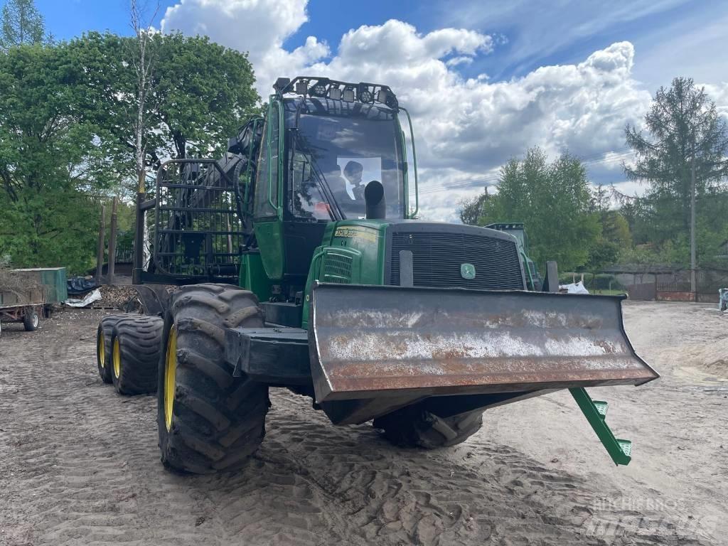 John Deere 1010 E Форуардери