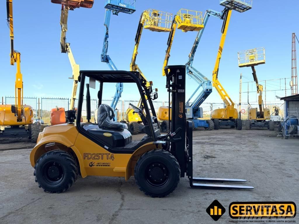 EUROYEN FD25TT4 Дизелови камиони