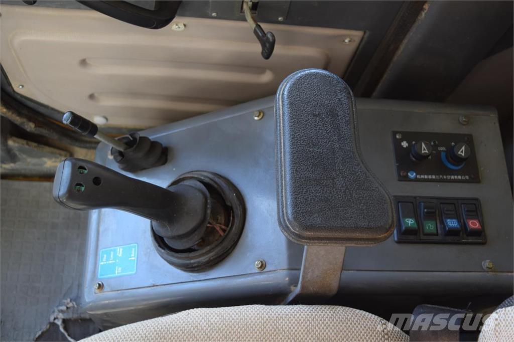 SDLG LG 918 Колесни товарачи