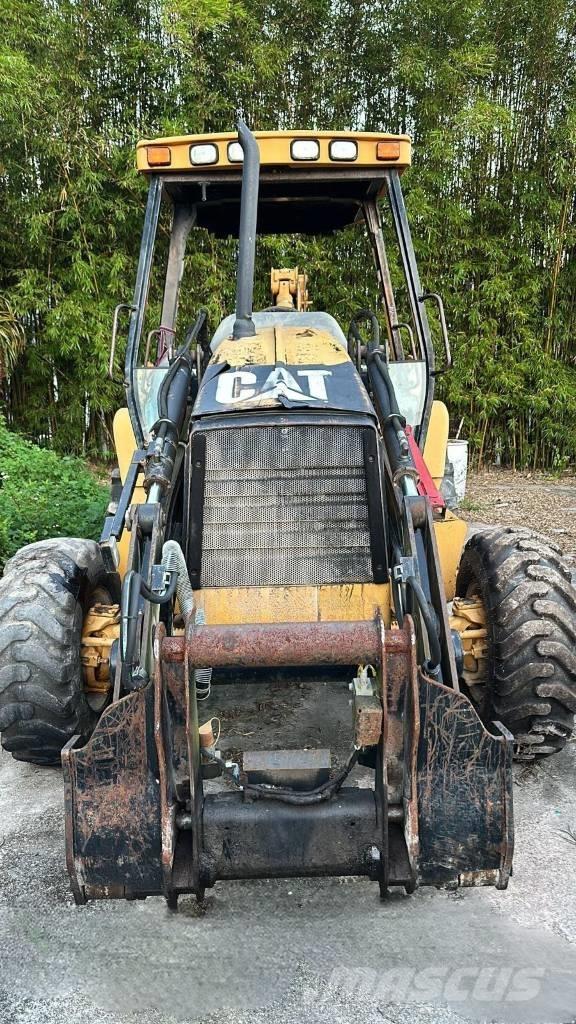 CAT 420 D IT Товарач със заден ексватор