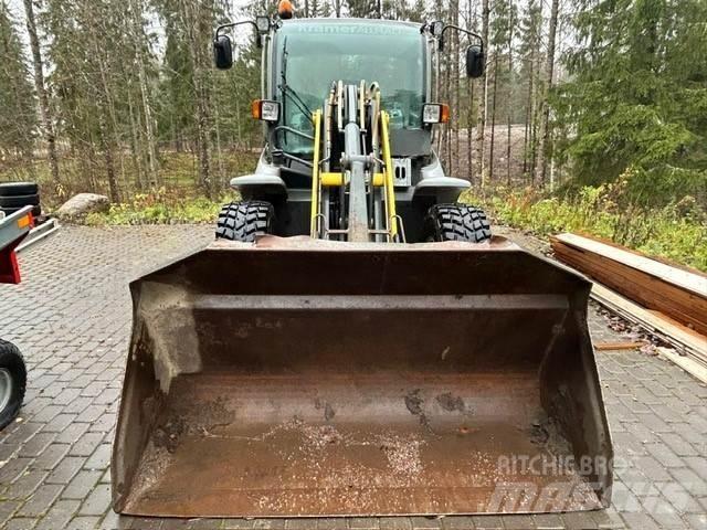Kramer 380 Колесни товарачи