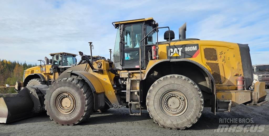 CAT 980 M Колесни товарачи