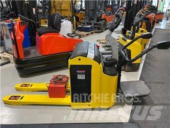Hyundai 22EP9-7N Транспалетни колички с платформи