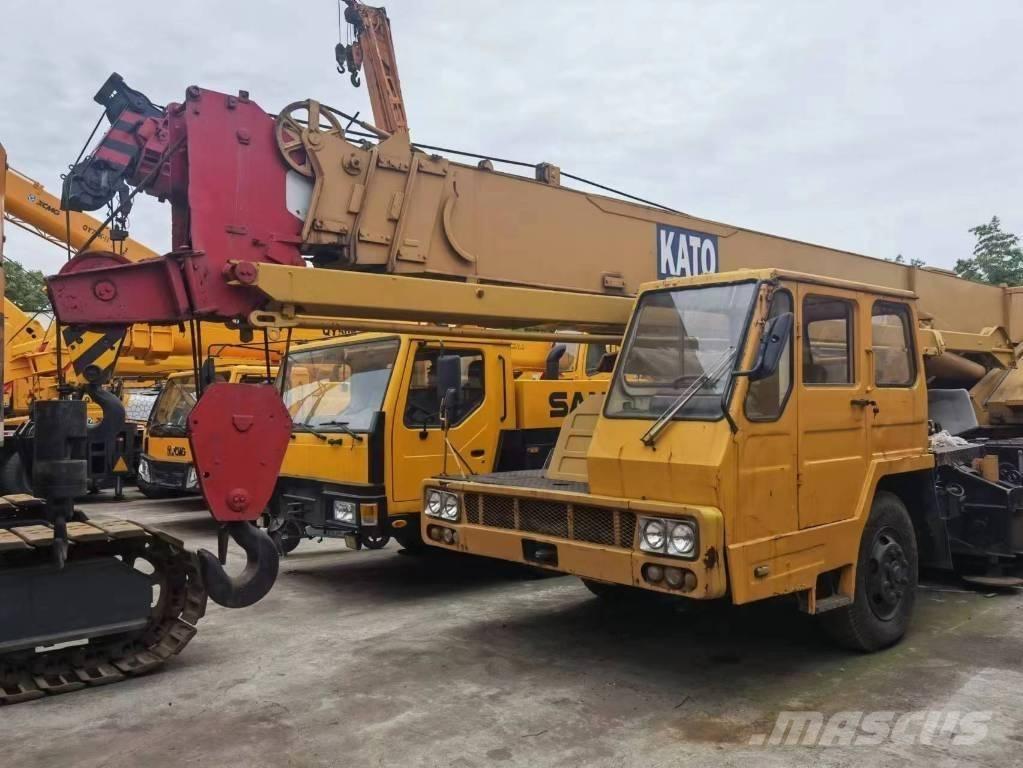 Kato 2500 KVA Всъдеходни кранове