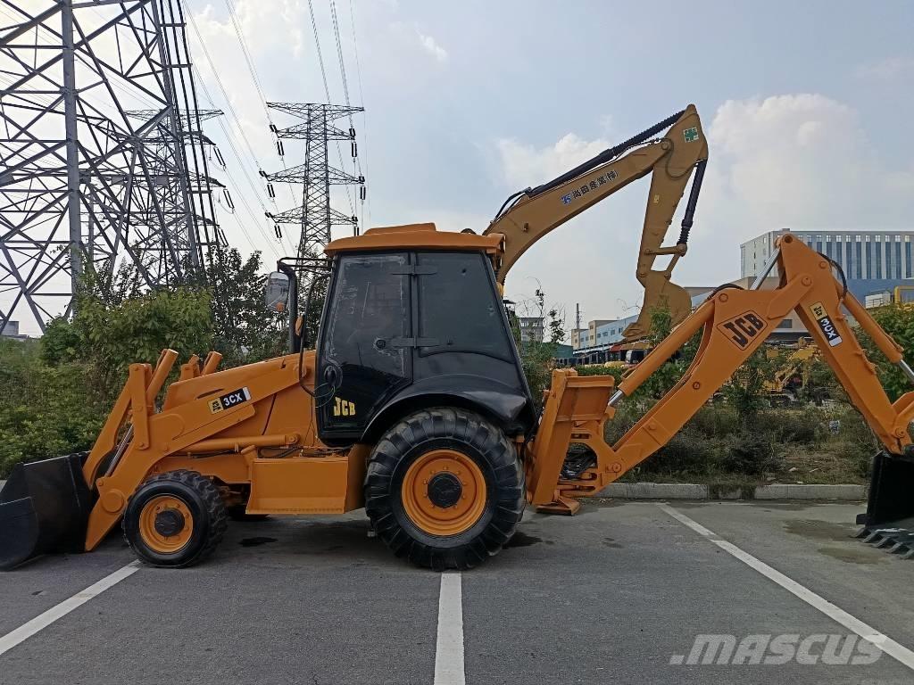 JCB 3 CX Товарач със заден ексватор