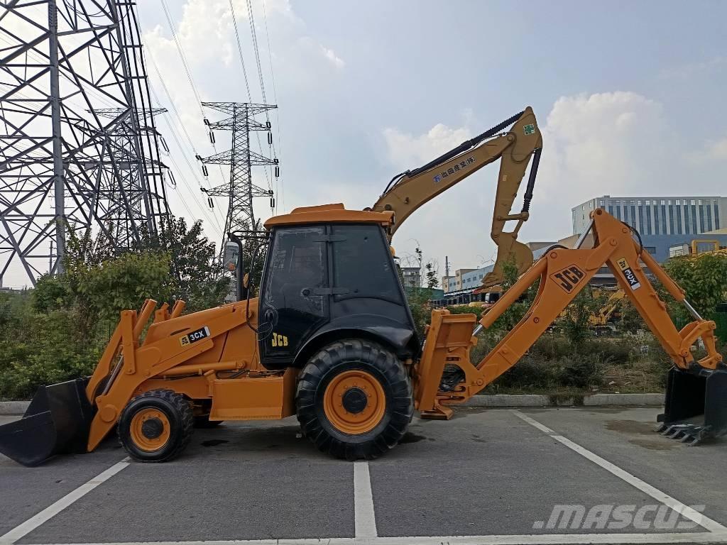 JCB 3 CX Товарач със заден ексватор