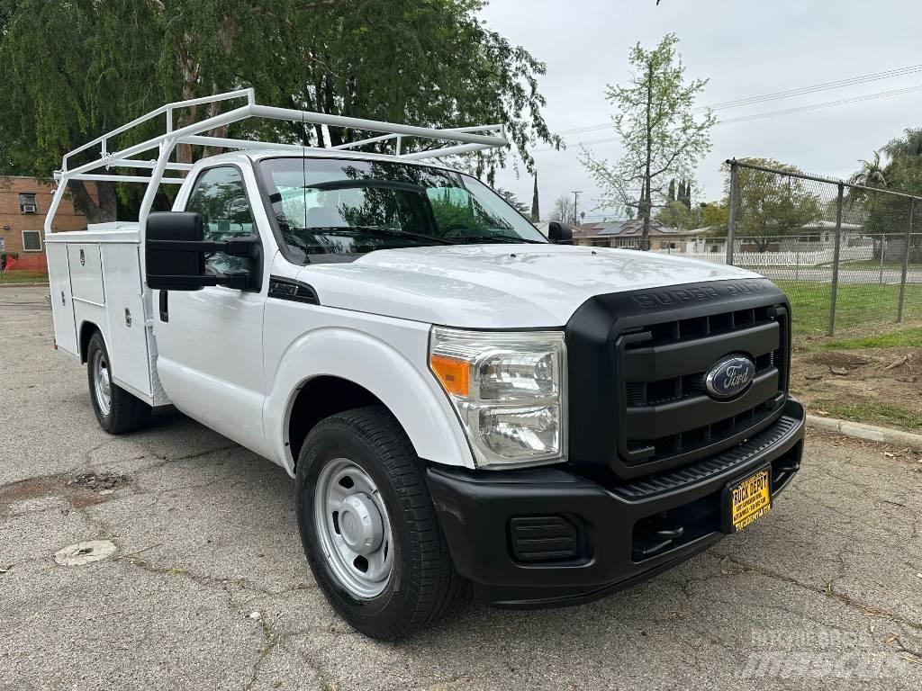 Ford F 350 Пикапи