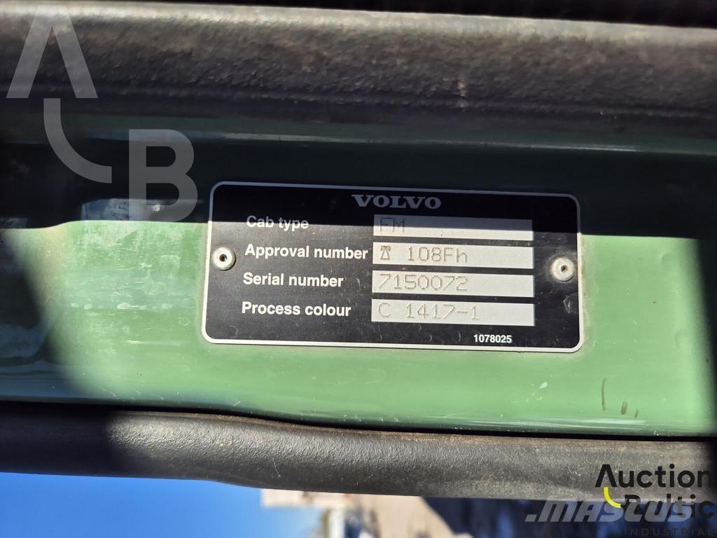 Volvo FM-300 Самосвал