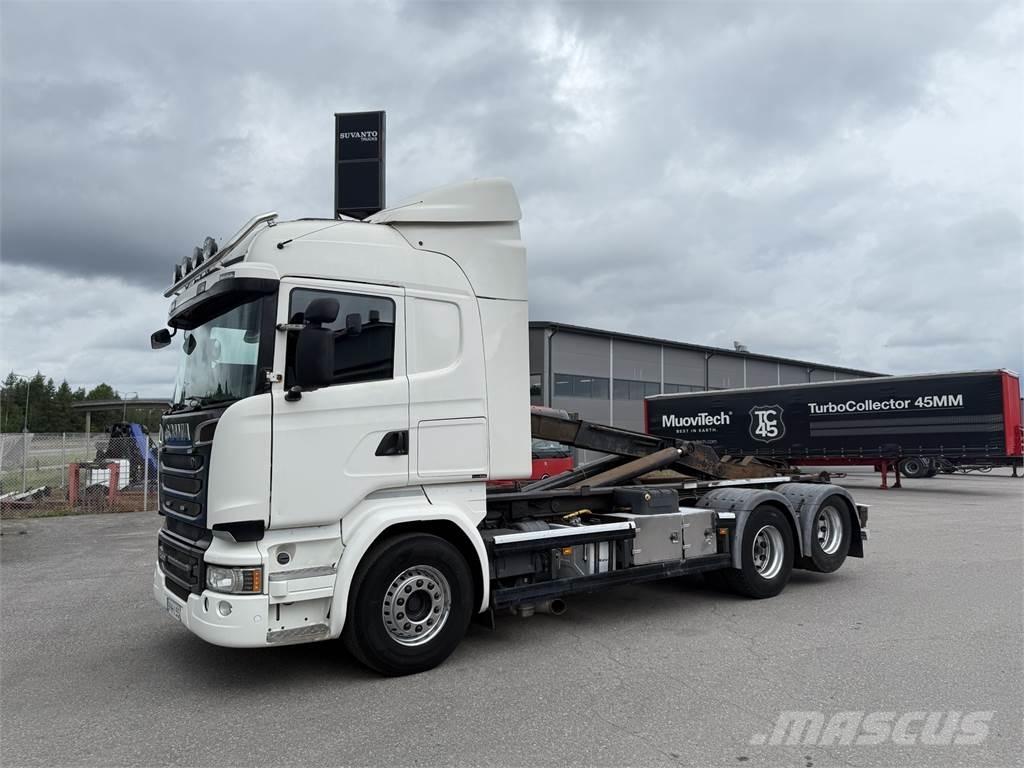 Scania R 520 6X2 Камиони с кран с кука