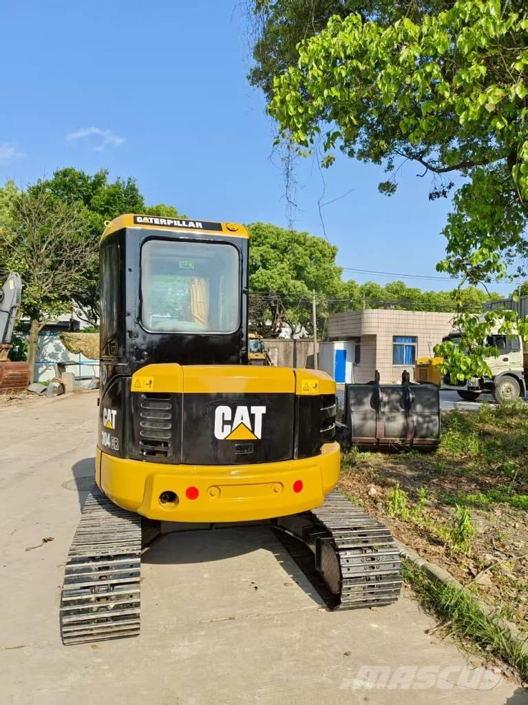 CAT 304 CR Мини екскаватори < 7 т