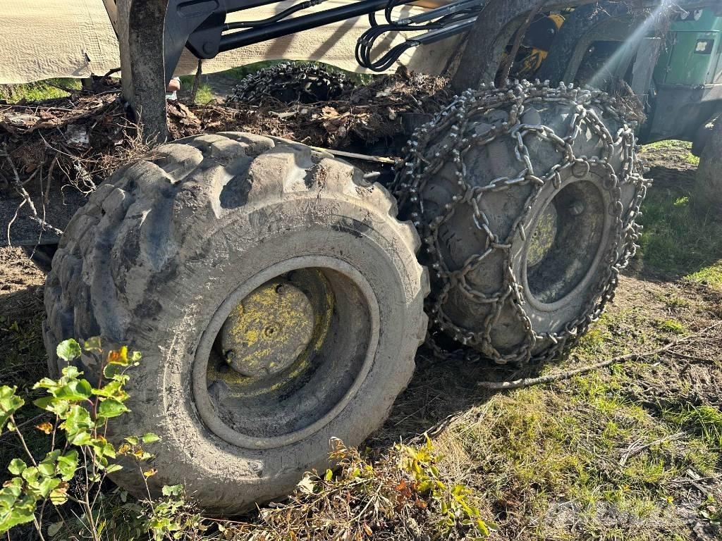 John Deere 1210 E Форуардери