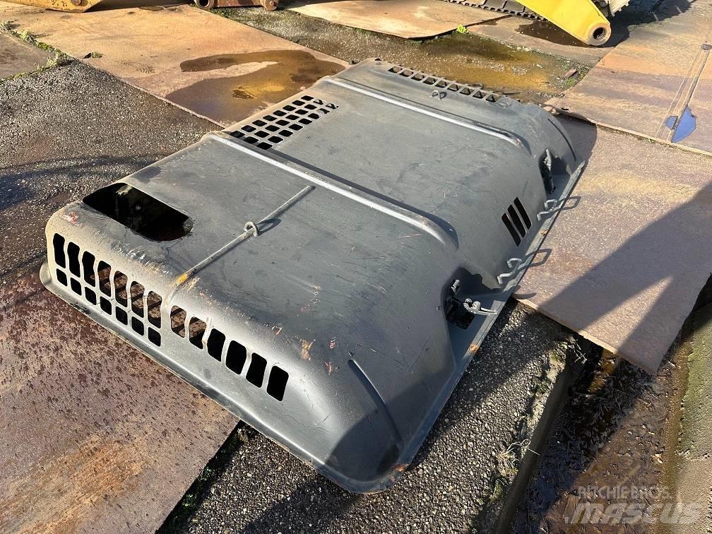 CAT 325DL hood Шаси